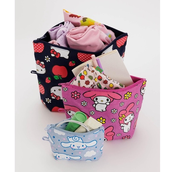 Baggu Go Pouch Set in Hello Kitty Prints - Picture 2 of 5